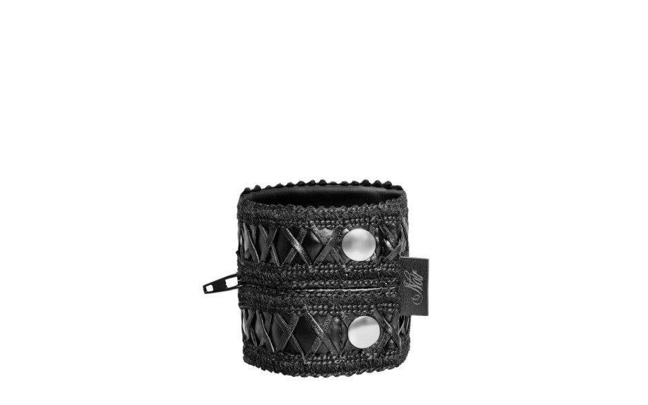 Noir Handmade Womens Wrist Wallet With Hidden Zipper Black Secondary image