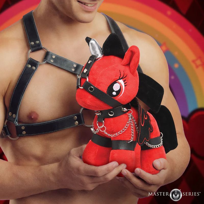 Master Series Scarlet Chainheart Bondage Pony Secondary image