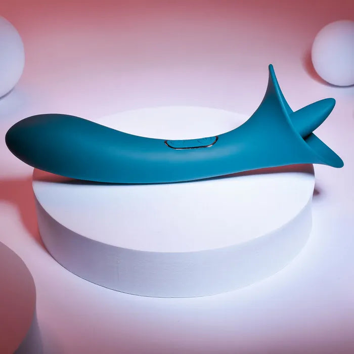 Playboy Pleasure TRUE INDULGENCE USB Rechargeable Vibrator With Flicking Tip 21.3cm Playboy Pleasure