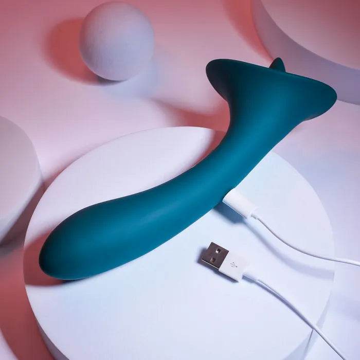Playboy Pleasure TRUE INDULGENCE USB Rechargeable Vibrator With Flicking Tip 21.3cm Playboy Pleasure