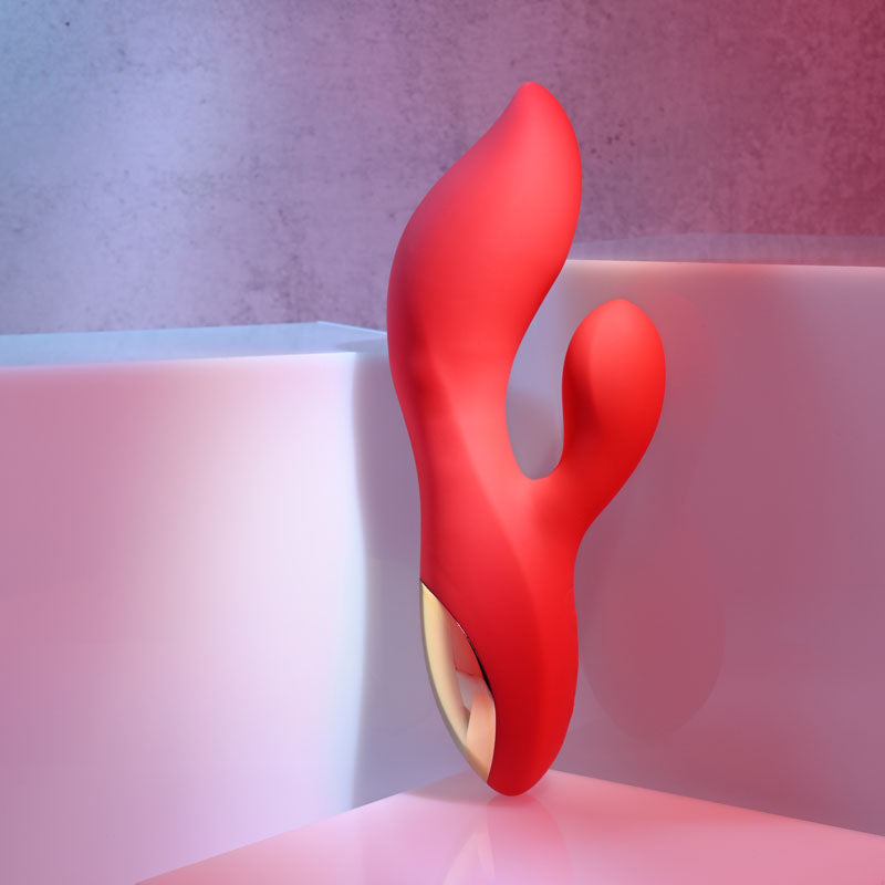 Adam & Eve EVE'S BIG AND CURVY G USB Rechargeable Rabbit Vibrator 19.8cm Secondary image