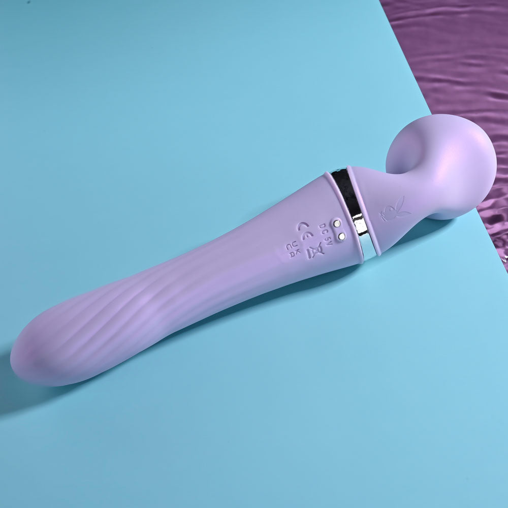 Playboy Pleasure VIBRATO USB Rechargeable Massage Wand 24cm Playboy Pleasure
