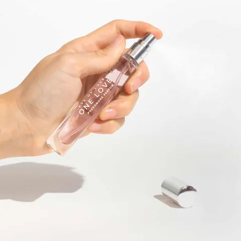 Eye Of Love One Love Rose Scented Pheromone Perfume For Women To Attract Men 10ml Spray Secondary image