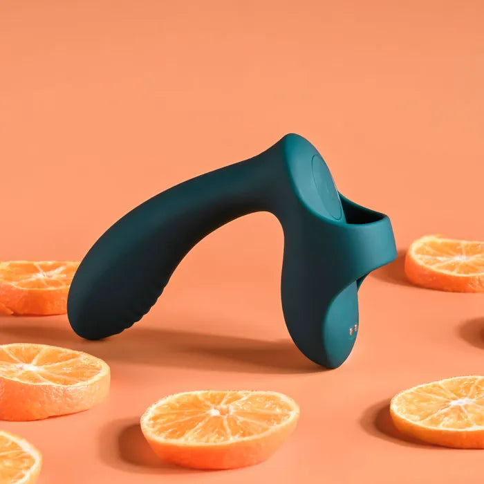 Playboy Pleasure WRAPPED AROUND YOUR FINGER USB Rechargeable Finger Stimulator Playboy Pleasure Main image