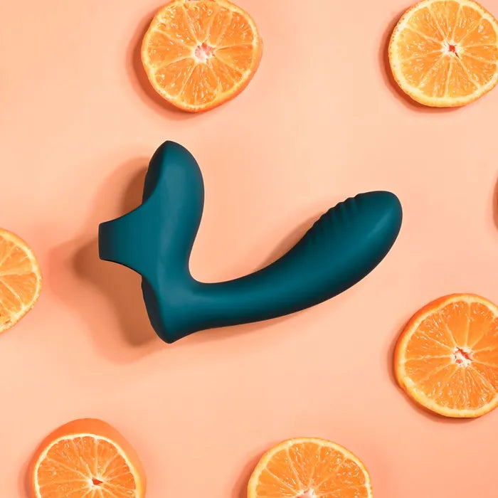 Playboy Pleasure WRAPPED AROUND YOUR FINGER USB Rechargeable Finger Stimulator Playboy Pleasure