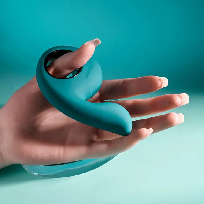 Evolved THUMBS UP USB Rechargeable Stimulator Secondary image
