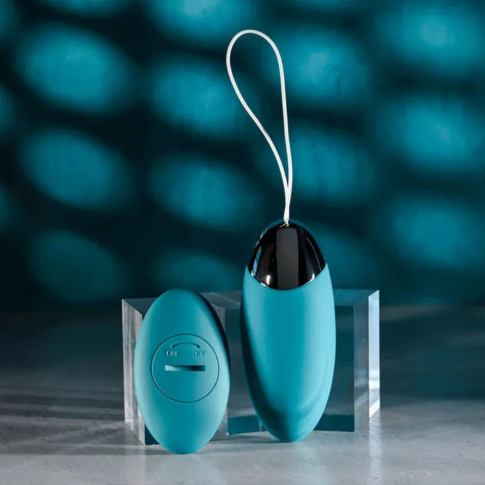 Evolved OVAL OFFICE USB Rechargeable Wireless Egg Vibrator With Remote Control Green Secondary image